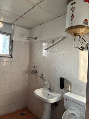 Bathroom in 2 BHK Builder Floor at BP Homes, Sector 85 – for Rent