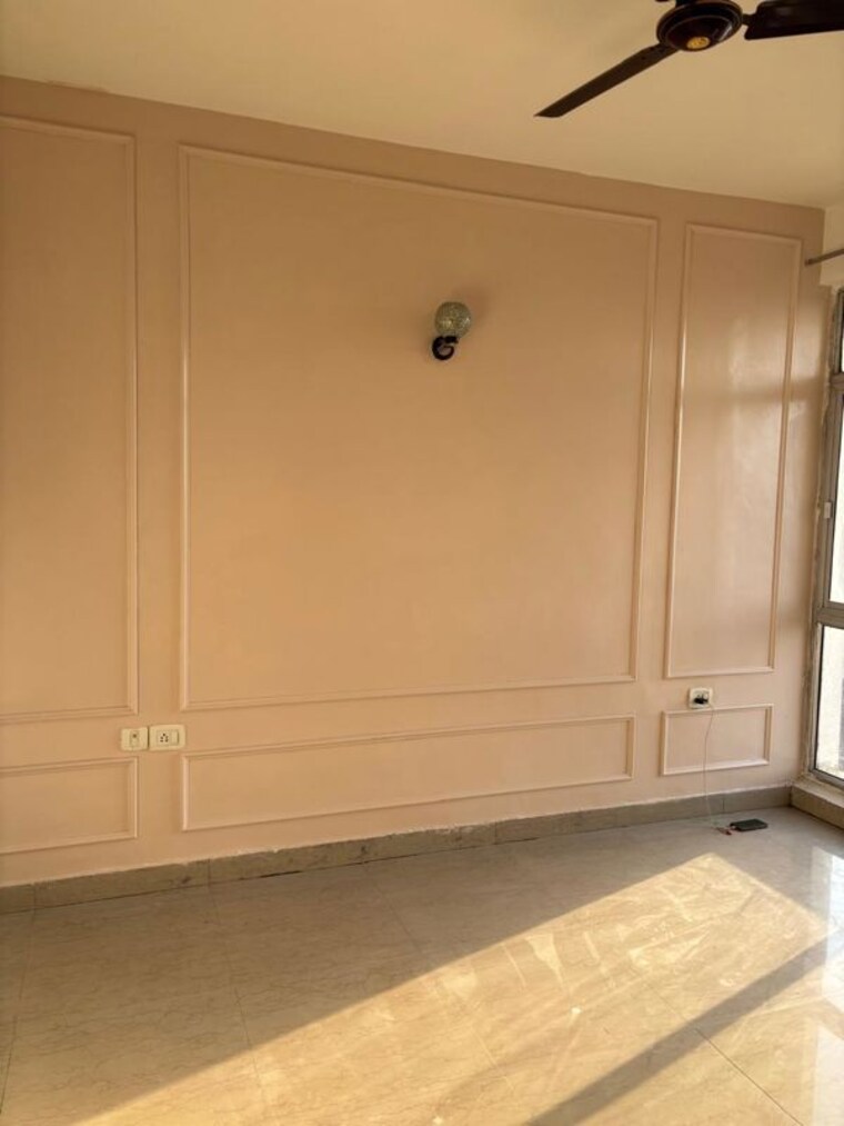 Room, bptp-discovery-park 2 Bedroom 625 Sq.Ft. Apartment In Sector 80 Faridabad 10129736