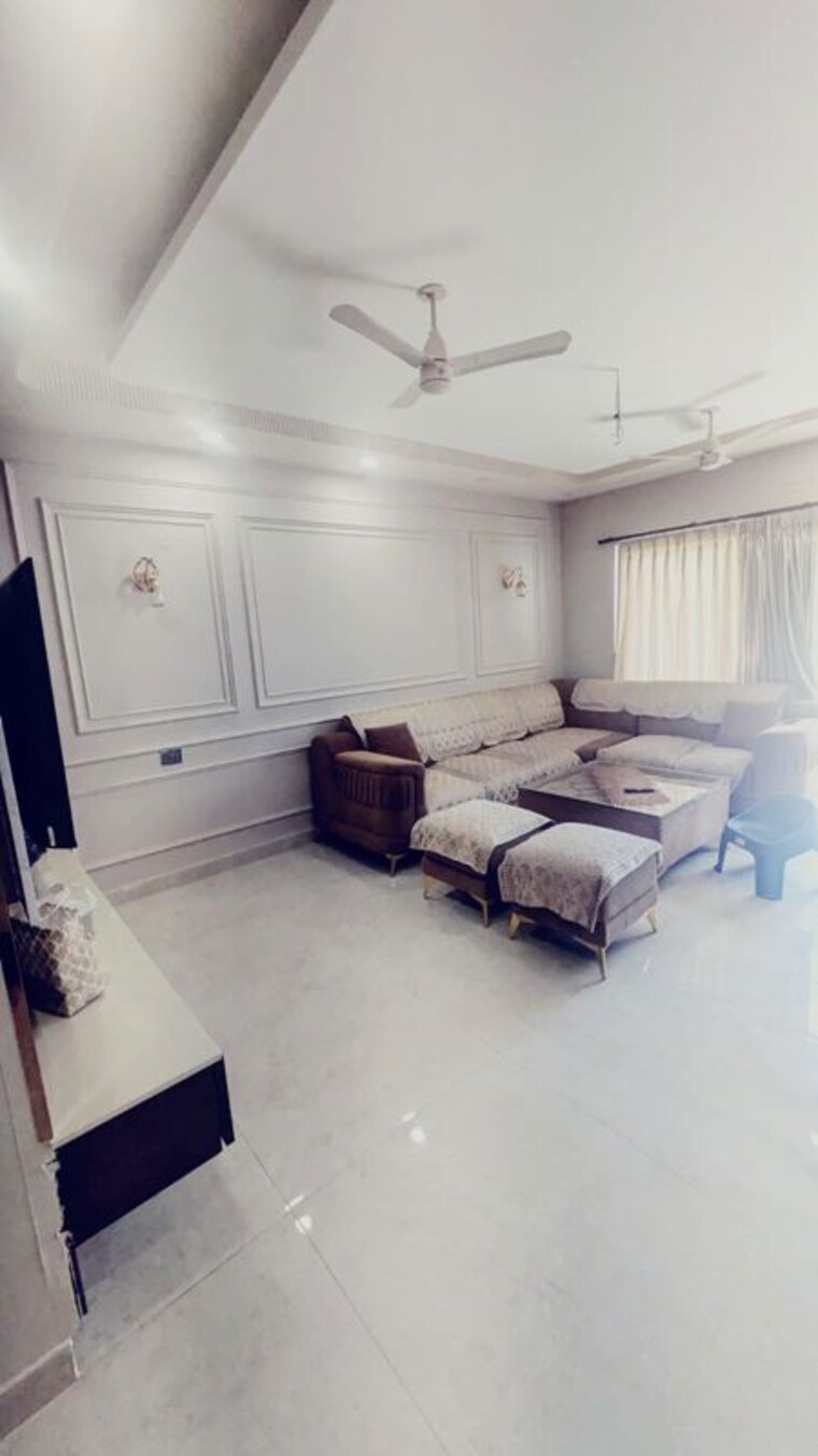 Living Room, bptp-park-grandeura 2 Bedroom 873 Sq.Ft. Apartment In Sector 82 Faridabad 10129741
