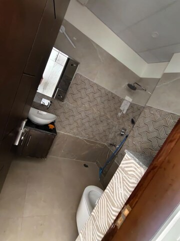 Bathroom in 4 BHK Apartment at Emaar Emerald Hills Phase 2, Sector 65 – for Rent