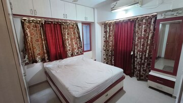 Bedroom in 2 BHK Apartment at Tirupati Campus, Tingre Nagar – for Rent