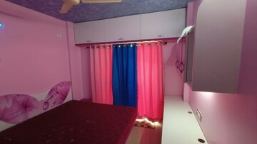 Bedroom in 2 BHK Apartment at Tirupati Campus, Tingre Nagar – for Rent