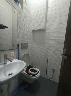 Bathroom in 2 BHK Builder Floor at Sector 38 – for Rent