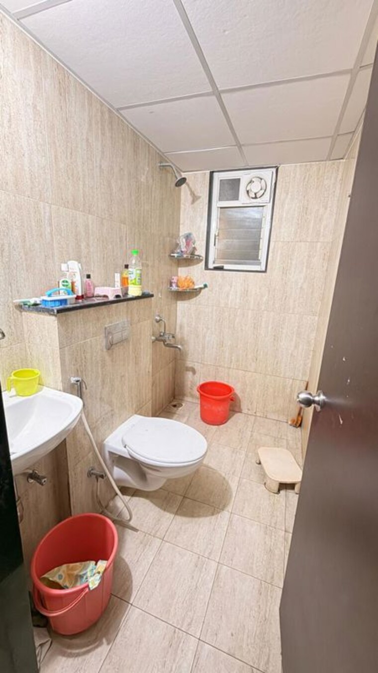 Bathroom, kolte-patil-life-republic-r-10 2 Bedroom 650 Sq.Ft. Apartment In Hinjewadi Pune 10129796