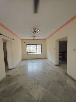 Room in 2 BHK Apartment at NRI Complex Phase I, Seawoods Sector 58 – for Rent