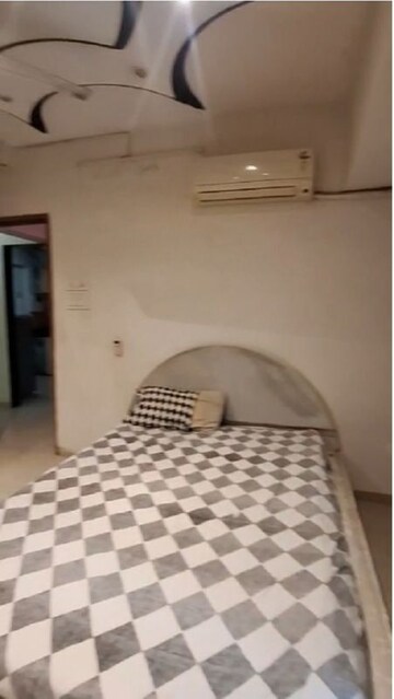 Bedroom in 2 BHK Apartment at Bholenath Mukti Apartments, Chembur – for Rent