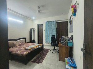 Living Room in 2 BHK Builder Floor at Sector 45 – for Rent