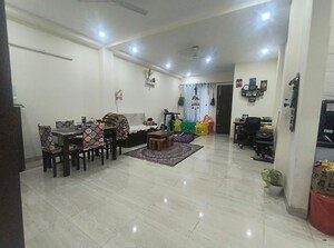 Parking in 2 BHK Builder Floor at Sector 45 – for Rent