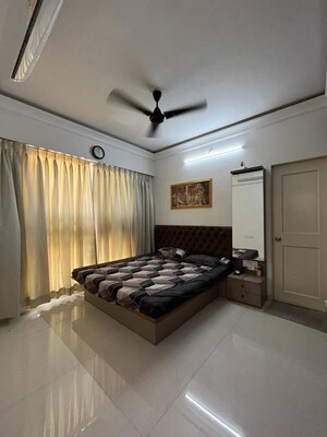 Bedroom in 1 BHK Builder Floor at Hiranandani Estate – for Rent