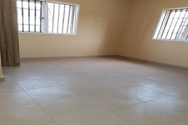 1 BHK + Study Room Apartment For Rent in Phoolbagan