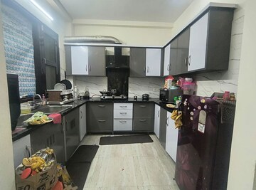 Kitchen in 2 BHK Builder Floor at Sector 41 – for Rent