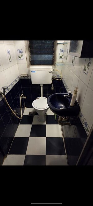 Master Bedroom in 1 BHK Apartment at Unity Apartment Malad, Malad West – for Rent