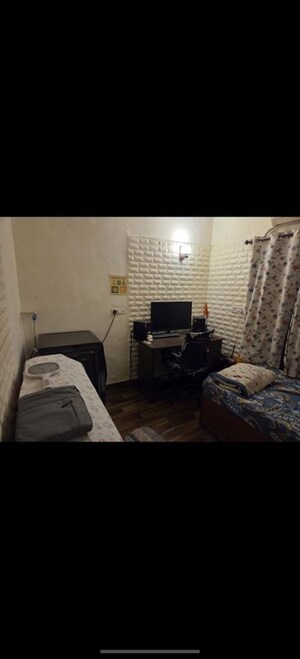 Master Bedroom in 1 BHK Apartment at Unity Apartment Malad, Malad West – for Rent