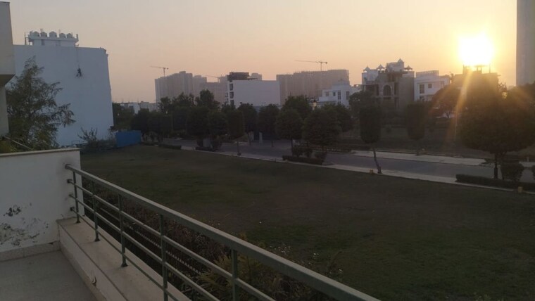 Exterior View, central-park-flower-valley 4 Bedroom 4100 Sq.Ft. Villa In Sohna Sector 33 Gurgaon 10129877