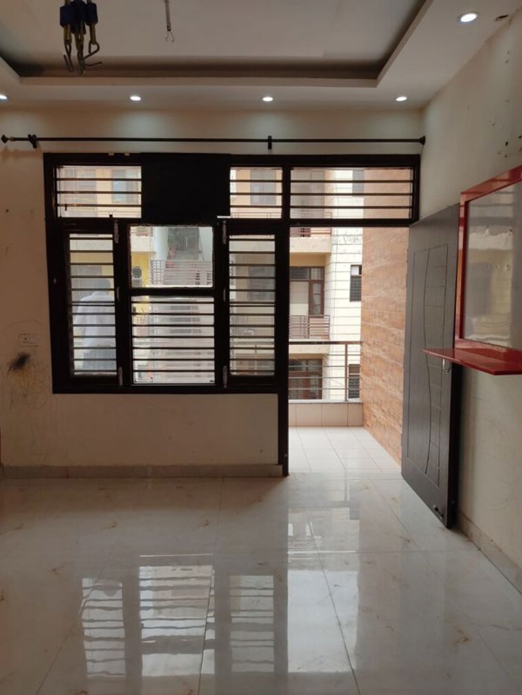 Kitchen, dhakoli 2 Bedroom 100 Sq.Yd. Apartment In Dhakoli Zirakpur 10129897