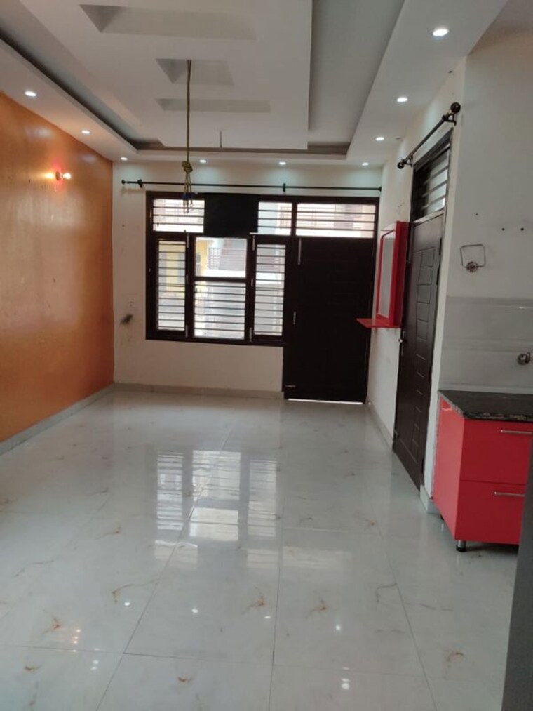 Kitchen, dhakoli 2 Bedroom 100 Sq.Yd. Apartment In Dhakoli Zirakpur 10129897