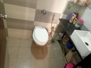 Master Bedroom in 2 BHK Apartment at Fortune Heights kharghar, Kharghar Sector 35d – for Sale