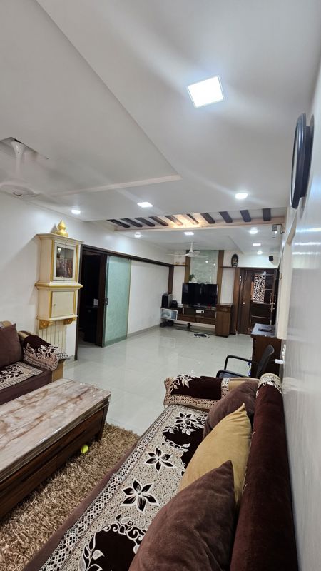 2 BHK Apartment For Rent in Juhu Scheme