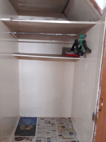 Furnished Amenities in 1 RK Builder Floor at Palam Vihar – for Rent