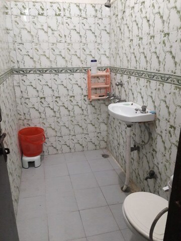 Bathroom in 1 RK Builder Floor at Palam Vihar – for Rent