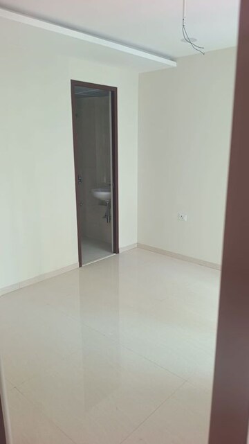 Room in 1 BHK Apartment at Raghav Paradise, Borivali East – for Rent