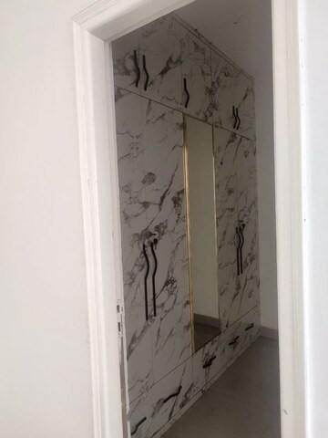 Bathroom in 4 BHK Apartment at Imperia Esfera, Sector 37c – for Rent