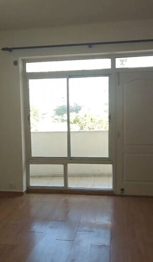 Room in 3 BHK Apartment at Bestech Park View City 1, Sector 48 – for Rent