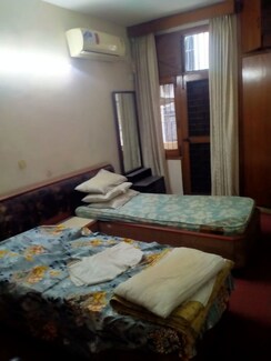 3 BHK + Study Room,Extra Room Builder Floor For Sale in Greater Kailash I