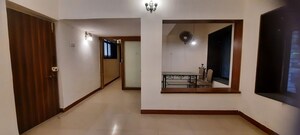 Room in 2 BHK Apartment at Oshiwara Mhada, Andheri West – for Rent