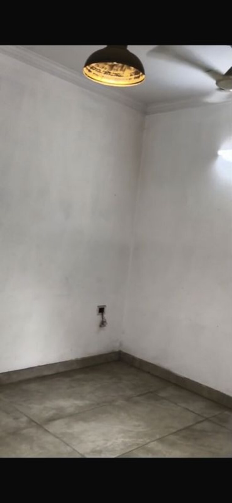 Room, rohini sector 14 2.5 Bedroom 950 Sq.Ft. Apartment In Rohini Sector 14 Delhi 10129984
