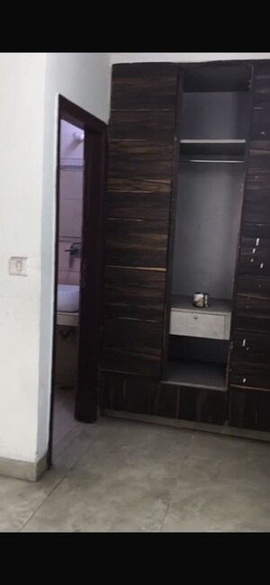  2.5 BHK Apartment at Rohini Sector 14 – for Sale