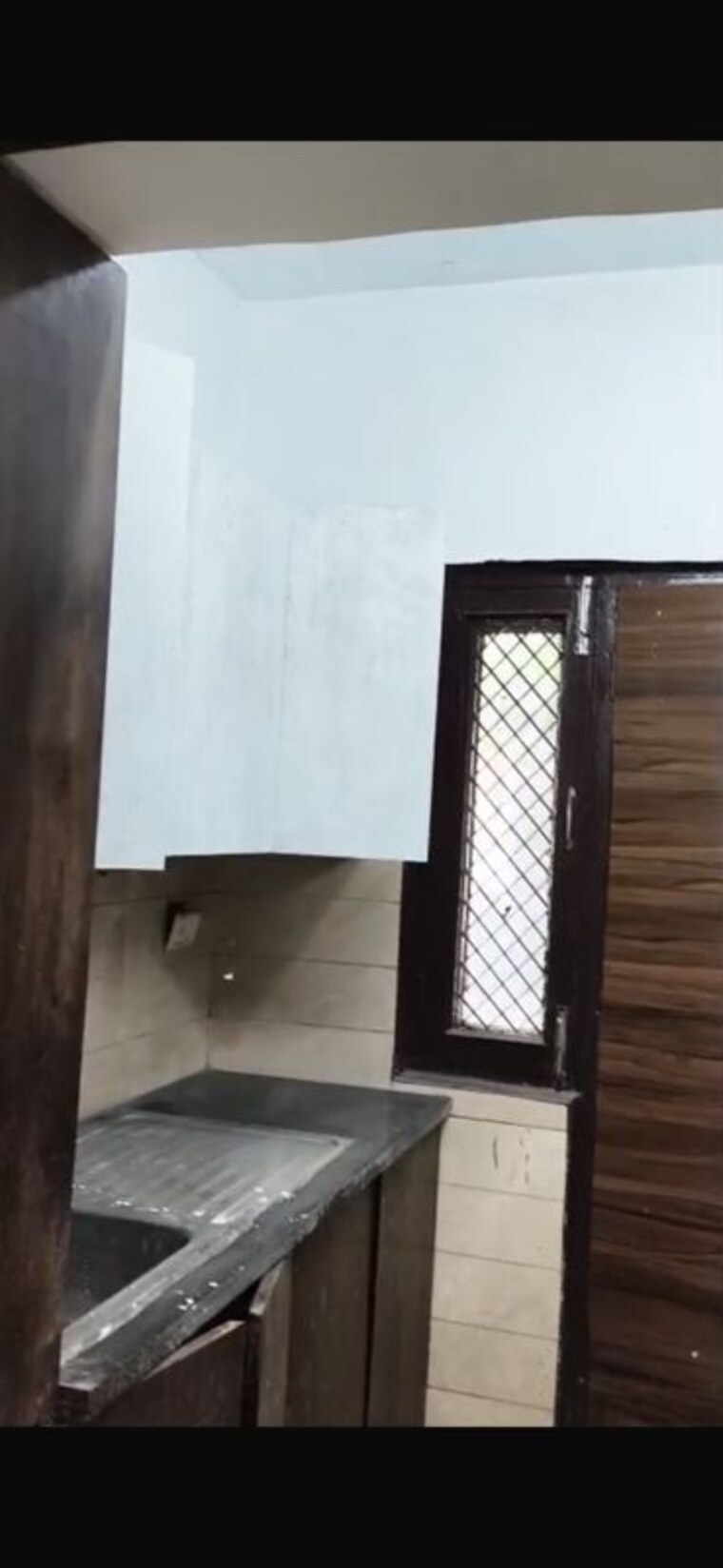 Kitchen, rohini sector 14 2.5 Bedroom 950 Sq.Ft. Apartment In Rohini Sector 14 Delhi 10129984