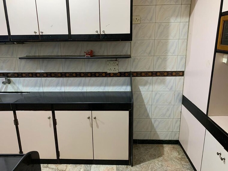 Kitchen, hiranandani-estate 3 Bedroom 1200 Sq.Ft. Apartment In Ghodbunder Road Thane 10130013