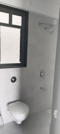 2 BHK Apartment For Rent in Manav La Centra