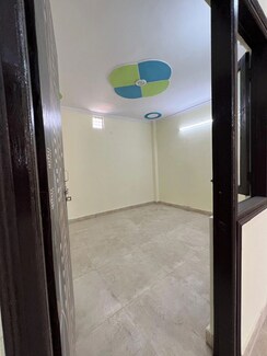 2 BHK + Study Room Apartment For Rent in Sector III