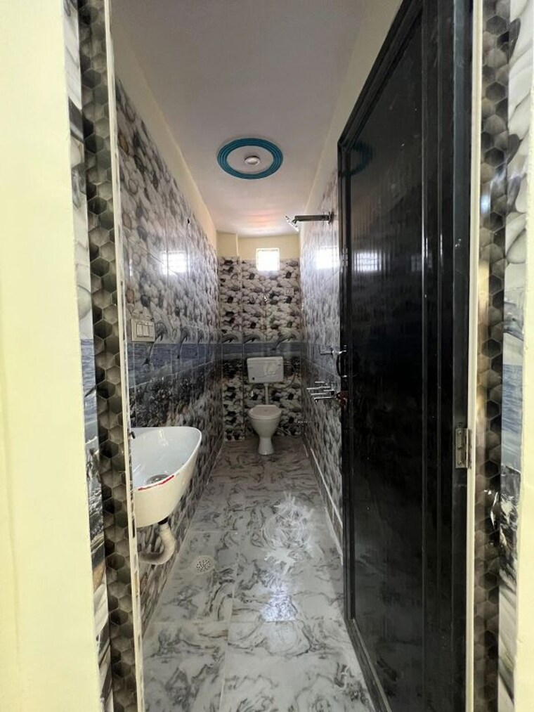 Bathroom, sector iii 2 Bedroom 623 Sq.Ft. Apartment In Sector Iii Kolkata 8816235