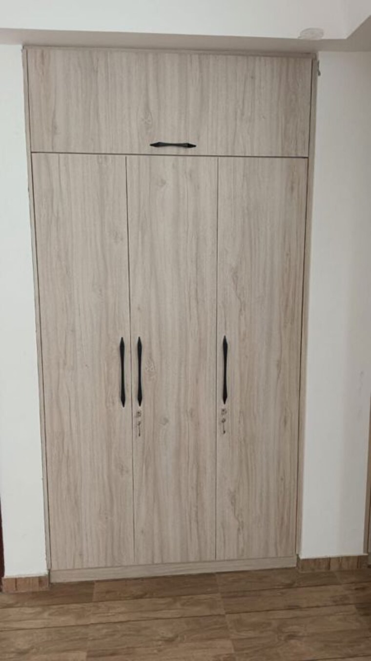 undefined, omaxe-heights 3 Bedroom 954 Sq.Ft. Apartment In Sector 86 Faridabad 10130041