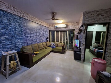 Living Room in 2 BHK Builder Floor at Hiranandani Eagleridge Wing A, Thane West – for Rent