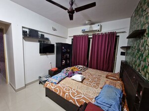 Bedroom in 2 BHK Builder Floor at Hiranandani Eagleridge Wing A, Thane West – for Rent