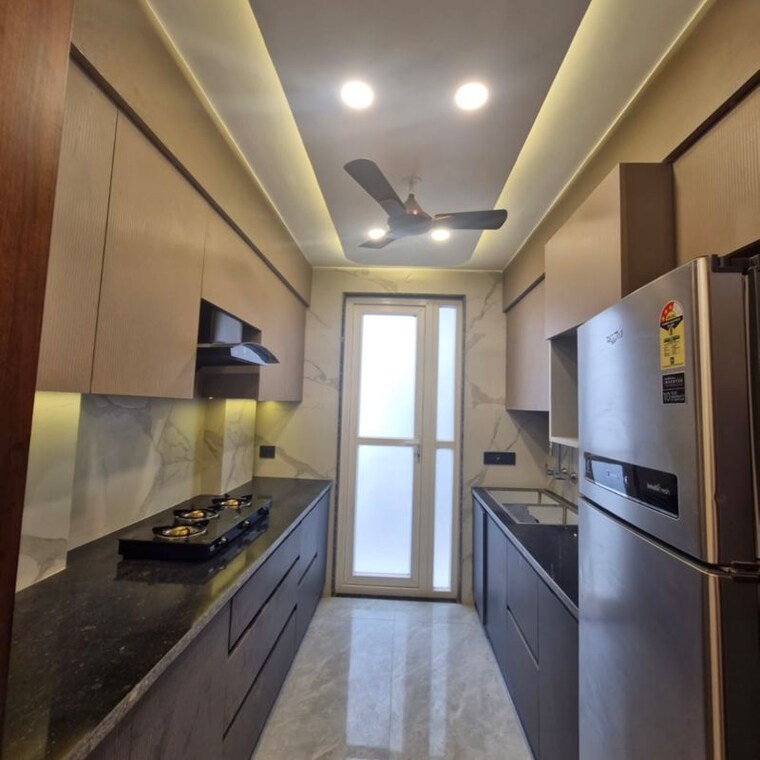 Kitchen, palam vihar 2 Bedroom 360 Sq.Ft. Builder Floor In Palam Vihar Gurgaon 10130057