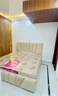 3 BHK + Extra Room Apartment For Sale in Rohini Sector 13