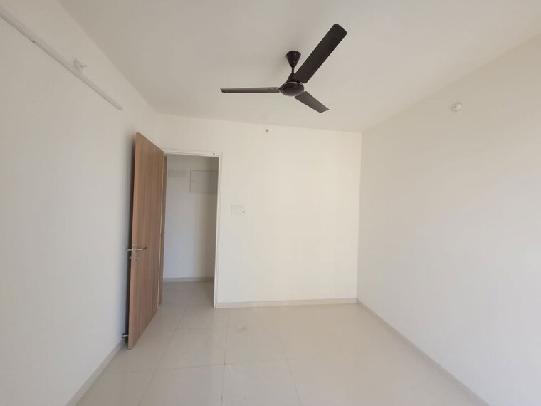 Room, waghbil 2 Bedroom 900 Sq.Ft. Builder Floor In Waghbil Thane 10130053