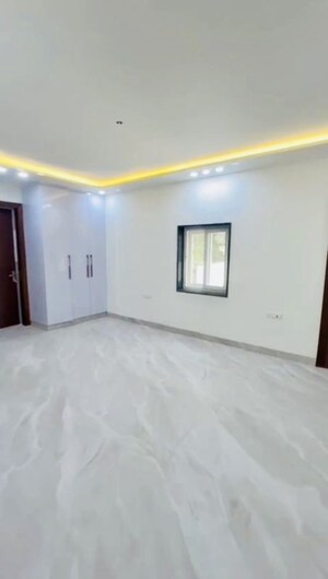 Room in 3.5 BHK Apartment at Sector 22 Dwarka – for Sale