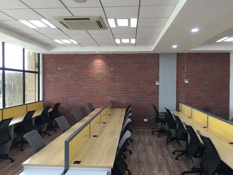Team Area, nibr-1-aerocity Commercial Office Space 650 Sq.Ft. In Sakinaka Mumbai 10130086