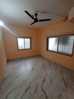Room in 2 BHK Apartment at Krishna Kunj Karvenagar, Karve Nagar – for Rent