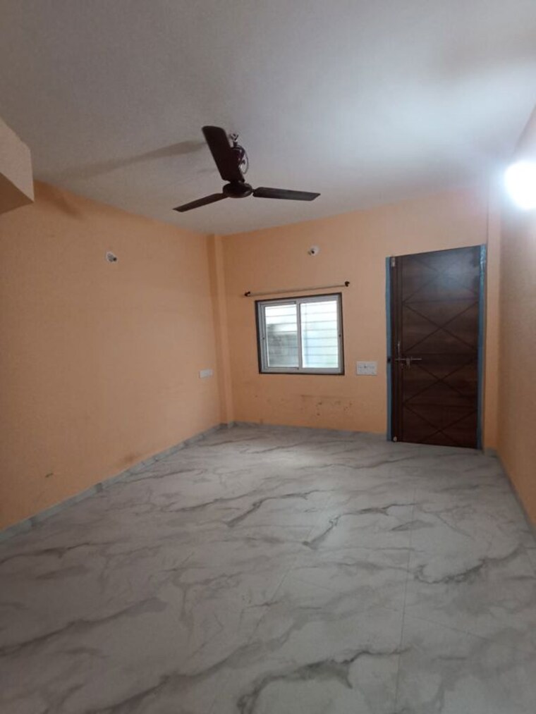 Room, krishna-kunj-karvenagar 2 Bedroom 950 Sq.Ft. Apartment In Karve Nagar Pune 10130100