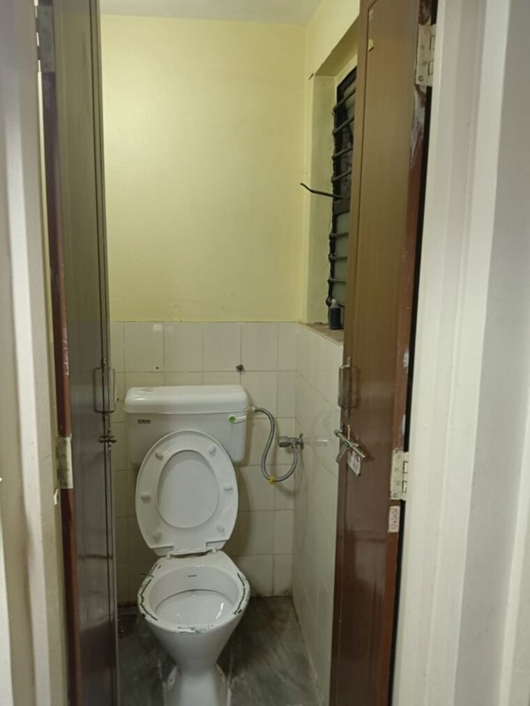 Bathroom, kudale-patil-township 1 Bedroom 550 Sq.Ft. Apartment In Vadgaon Budruk Pune 9889082