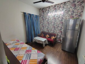 Living Room in 3 BHK Builder Floor at BPTP Parkland Pride, Sector 77 – for Rent