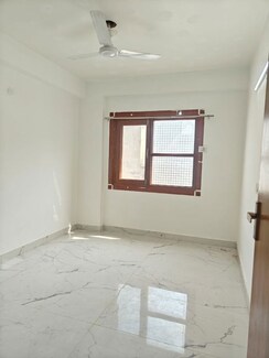 2 BHK Builder Floor For Rent in Neb Sarai