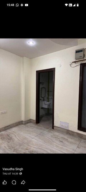 Room in 3 BHK Apartment at Amarpali Exotica, Sector 50 – for Sale